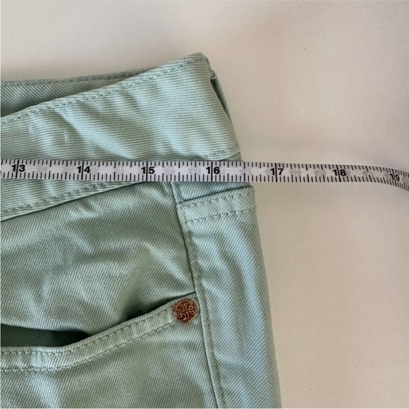 Tory Burch Alexa Cropped Jean Mint Green Goldtone Logo Buttons Size 29 - Picture 7 of 13
